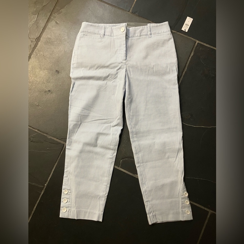 Talbots Women’s Size 2P Perfect Crop Slim Leg Sits at Waist Pants